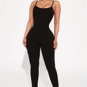 Fashion Nova Jumpsuit Black Size M